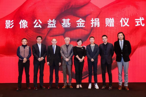 “十年之约”第二年，VPhoto全家福公益活动延续感动
