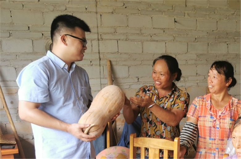 彰泰公益助农